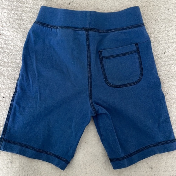 💙5/$25💙 Joe Fresh drawstring shorts - Picture 2 of 3